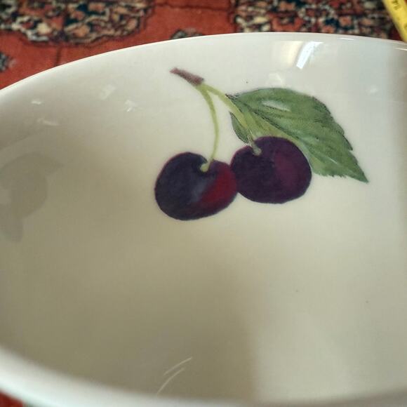 Cute Pair of Similar Fruit Pattern Porcelain Coffee Mugs Dunoon & Roy Kirkham - Picture 8 of 9